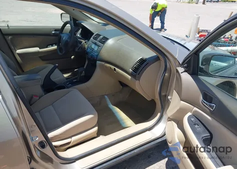 2007 Honda Accord 2.4 Vp from USA, damaged, VIN JHMCM56177C010370